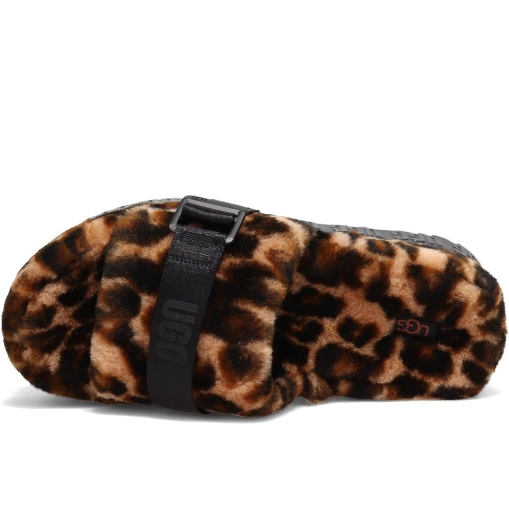 Ugg Slides - Picture 14 of 14
